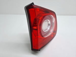 Volkswagen Tiguan (2007–2016) Tagatuli tagaluugil 5N0945093B - 2