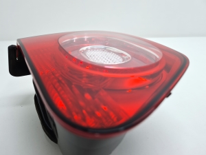 Volkswagen Tiguan (2007–2016) Tagatuli tagaluugil 5N0945093B - 3