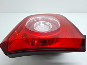 Volkswagen Tiguan (2007–2016) Tagatuli tagaluugil 5N0945093B - 9