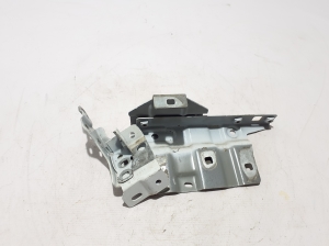 Dacia JOGGER I (2021–2026) Front fender bracket 631437269R - 2
