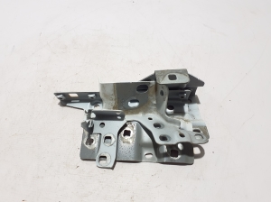 Dacia Sandero III (2021–2026) Front fender bracket 631421960R - 2