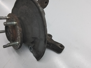 Mitsubishi Outlander (2012–2021) Front wheel hub and its parts 3870A008 - 2