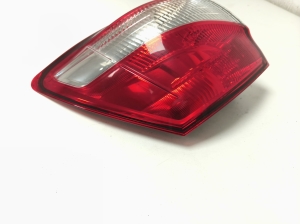 NISSAN Qashqai+2 (2007–2013) Rear corner light 26559BR00A - 8