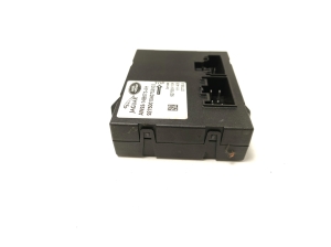 Jaguar XJ (2009–2026) Trunk lid control module AW9314B673AH - 2