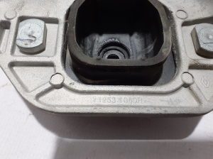 Dacia JOGGER I (2021–2026) Getriebehalter 112531060R - 2