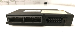 Jaguar XJ (2009–2026) Front seat control unit AH4214D600CE - 3