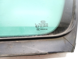 Kia Sportage (2016–2021) Aizmugurējo sānu durvju trīsstūrveida stikls - 3