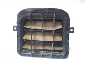 Lüftungsgitter Kotflügel hinten - 8K0819161