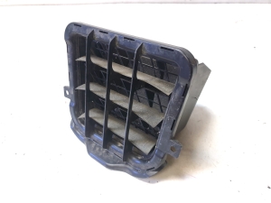 AUDI Q5 (2008–2017) Rear fender vent grille 8K0819161 - 3
