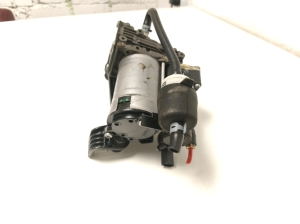 Jaguar XJ (2009–2026) Luftfederung Kompressor AW933B484AF - 8