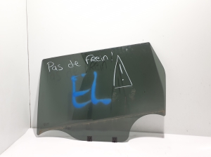 Türscheibe hinten - 823016887R