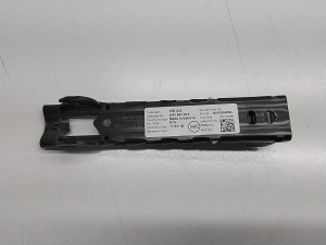 Volkswagen Tiguan (2017–2026) Gurthöhenversteller 4M0857819 - 4