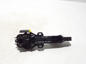 Dacia JOGGER I (2021–2026) Front door external opening handle and its details - 2