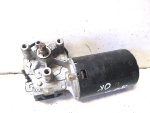 VOLVO V70 I (1997–2000) Scheibenwischermotor vorne 9169321 - 3