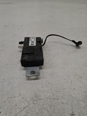 Opel Insignia (2008–2017) Amplificateur d’antenne 13241374 - 2