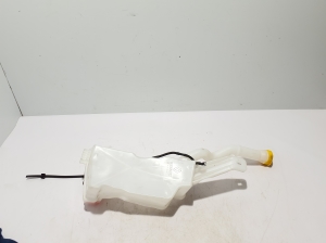 Front washer fluid reservoir - 289102447R