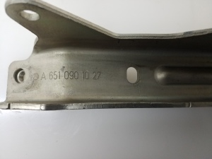 Mercedes Benz GLK-Class 204 (2008–2015) Sonstiger Halter A6510901027 - 2