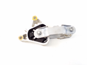 Mercedes Benz B-Class 242 (2013–2019) Engine mount A2462400809 - 3