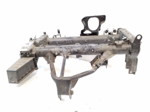 Mercedes Benz B-Class 242 (2013–2019) Engine bracket A2423424400 - 3