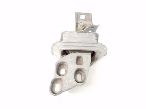 Mercedes Benz B-Class 242 (2013–2019) Engine mount A2462400617 - 2