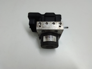 ABS Steuergerät - 57110T1GG220M1