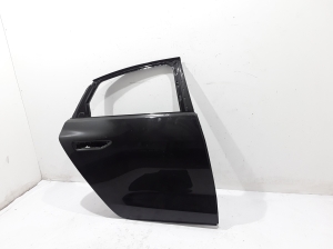 Rear side doors - 8B5833052C
