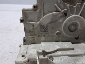 AUDI A5 (2016–2026) Front door lock 85C837015E - 2