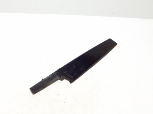   Esiukse klaasi välimine liist  - 8B3837901 