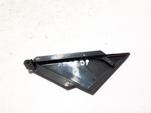 AUDI A5 (2016–2026) Garniture triangulaire de rétroviseur 8B3837638A - 3