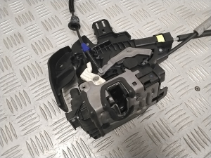 Mercedes Benz EQE X294 (2022–2026) Front door lock A2230030899 - 3