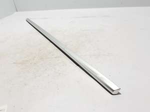 AUDI A5 (2016–2026) Rear side door outer window molding 8B3839476 - 4