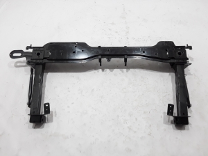 RENAULT Kangoo III (2021–2026) Esimese põiktala osa radiaatorite all 625301277R - 3