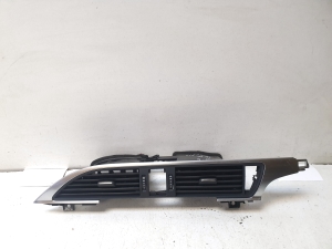 Dashboard air vent grilles - 9025901K0098