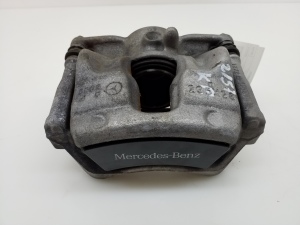 Mercedes Benz A-Class 176 (2012–2018) Eesmine pidurisadul A0004217381 - 3