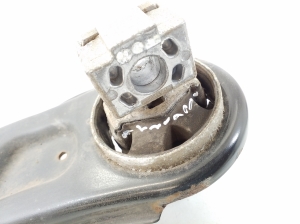 Mercedes Benz B-Class 242 (2013–2019) Tagumine õõtshoob A2423500300 - 4