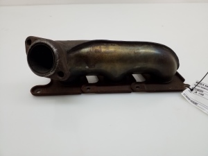  Exhaust manifold 