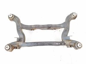 Mercedes Benz B-Class 242 (2013–2019) Hinterachsträger A2463504801