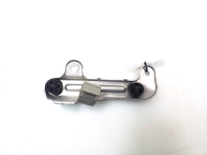 Mercedes Benz GLK-Class 204 (2008–2015) Sonstiger Halter A2721411640 - 3