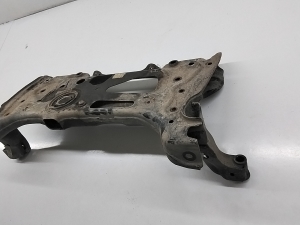Volkswagen Tiguan (2017–2026) Front subframe 3Q0199315D - 2