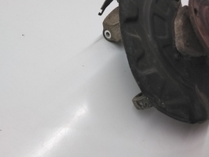 Volkswagen Tiguan (2017–2026) Front wheel hub and its parts 5QM407256 - 3
