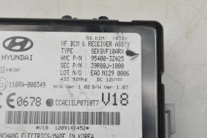 Hyundai i40 (2011–2026) Komforta bloks 954003Z425 - 3