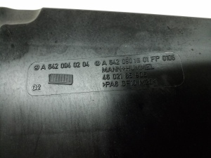 Mercedes Benz CLS-Class 219 (2004–2010) Luftfiltergehäuse A6420901601 - 3