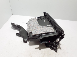 RENAULT Kangoo III (2021–2026) Handschuhfach 681083329R - 3