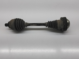   Antriebswelle vorne und ihre Teile  - 5QN407271 