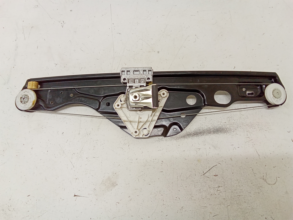 Mercedes Benz E-Class W211 (2002–2009) Rear side door window regulator A2117300246 Mercedes Benz E-Class W211 (2002–2009) Rear side door window regulator A2117300246