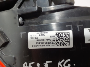 AUDI A5 (2016–2026) Eckleuchte hinten 8B3945069 - 3
