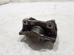 AUDI A5 (2016–2026) Eesmine pidurisadul 8B3615124 - 4