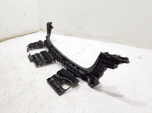 AUDI A5 (2016–2026) Rear bumper bracket 8B3807385 - 4