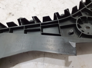 AUDI A5 (2016–2026) Rear bumper bracket 8B3807453B - 3