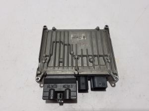 AUDI A5 (2016–2026) Control unit 85E907808Q - 4